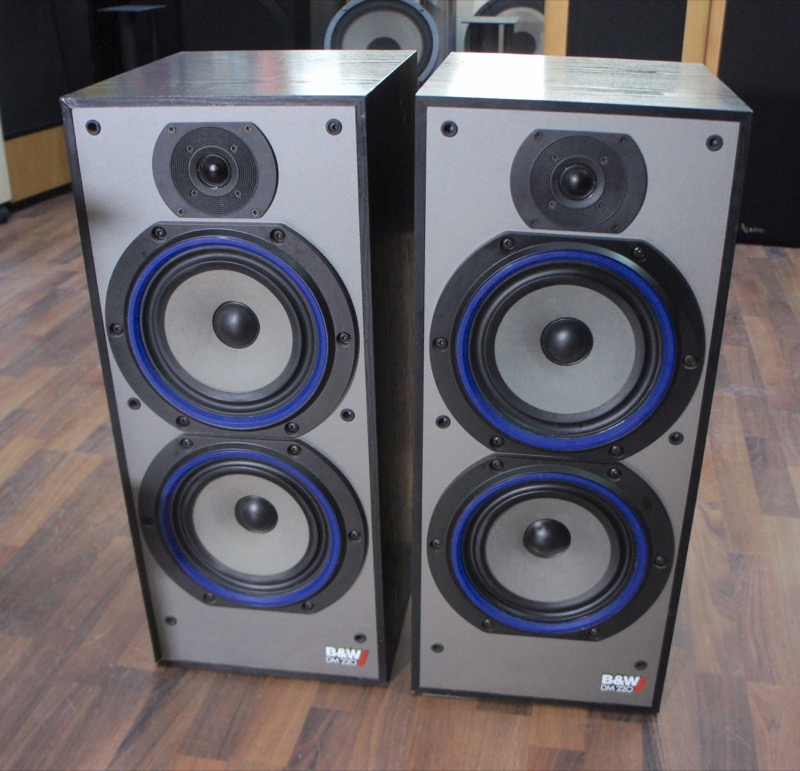 B&W DM 220i – Classic Audio