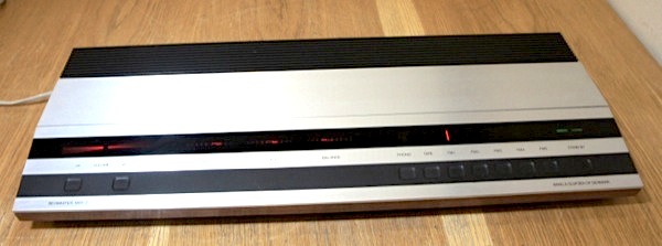BANG & OLUFSEN - Ampli Beomaster 1900 + Beogram 1900 Cohiniac 22800