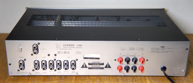 Amplificateur Intégré Vintage Luxman L235 - Fonctionnel, Marques D'usage