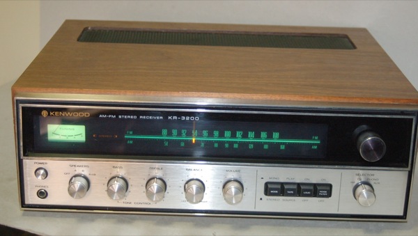 Kenwood KR-3200 – Classic Audio
