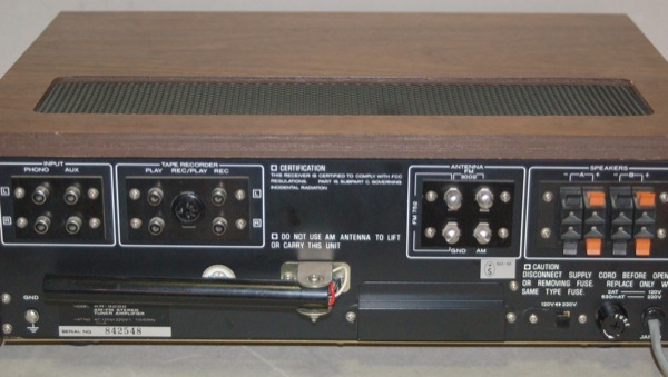 Kenwood KR-3200 – Classic Audio