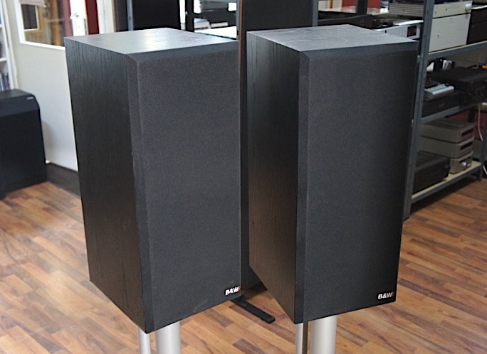 B&W DM 220i – Classic Audio