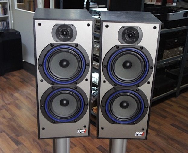 B&W DM 220i – Classic Audio