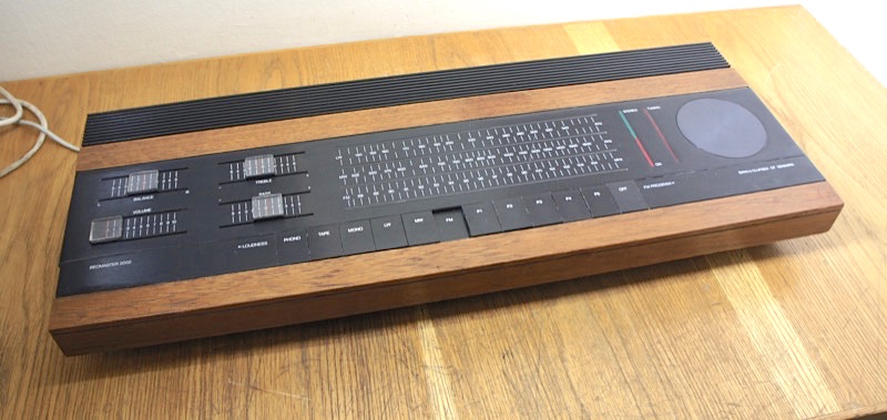 Bang & Olufsen Beomaster 2000 – Classic Audio