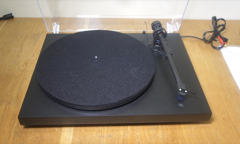 PRO-JECT 1.2 E COURROIE PLATINE EUROPÉEN SUPRÊME QUALITÉ NEUF