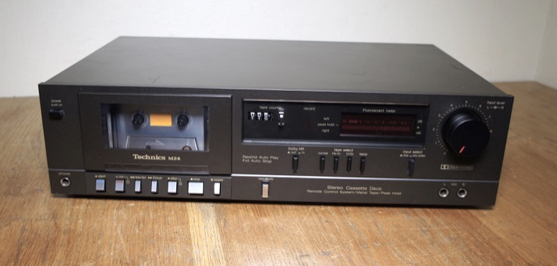 その他 Technics M24 Technics M24 Silver Stereo Cassette Deck (LOW OUTPUT LEVEL