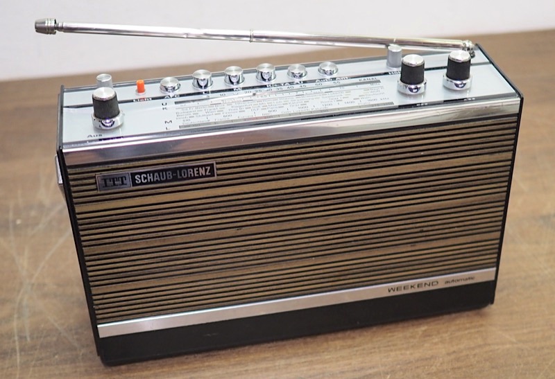 Radio Portable ITT SCHAUB-LORENZ WEEKEND Automatic Monde (Occasion, Fonctionne)