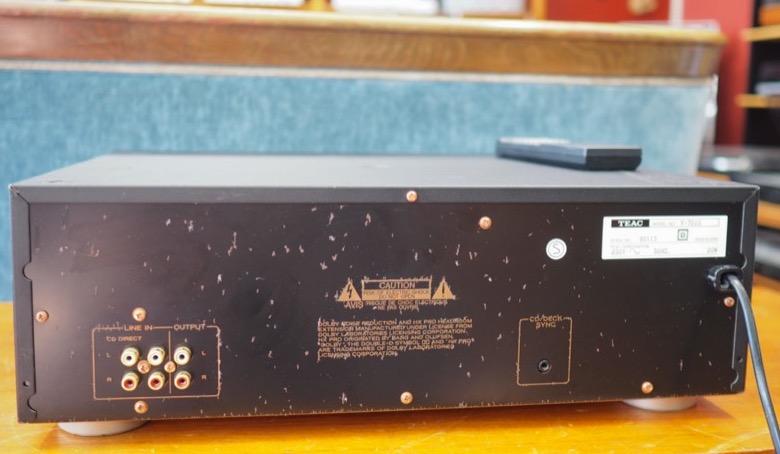 TEAC V-1010 – COMMERCIALE ELETTRONICA S.A.S