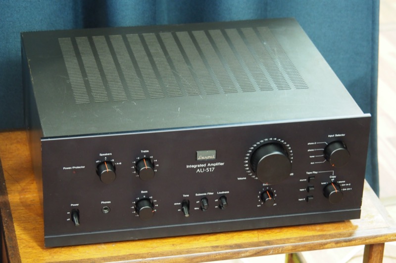 KIT DE RECAPAGE AVEC LISTE (ELNA/NICHICON) SANSUI AU 555A