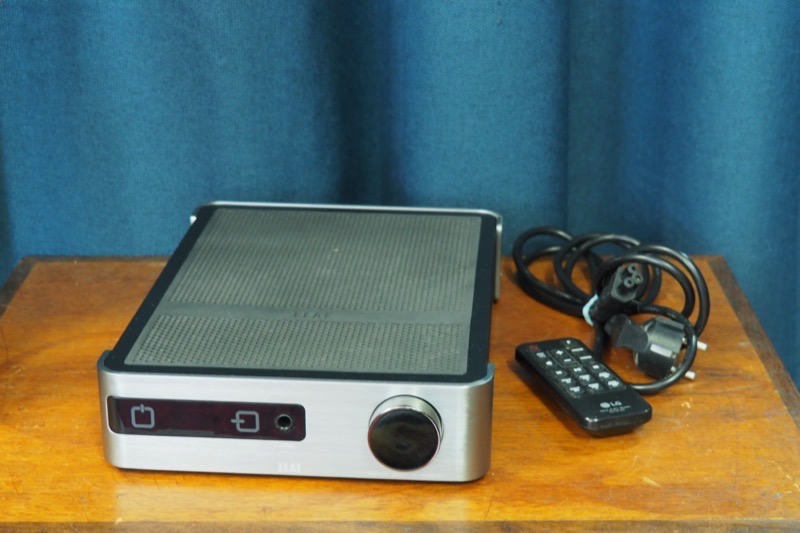 Elac Element EA101EQ-G – Classic Audio