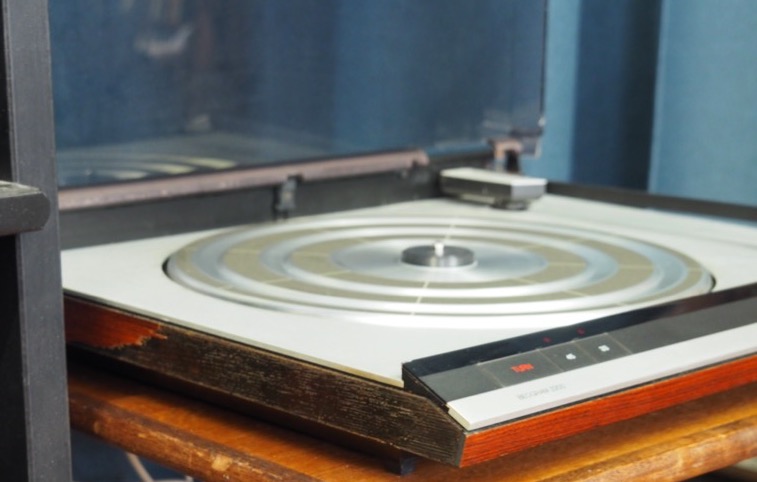 Bang & Olufsen Beogram 2200 – Classic Audio