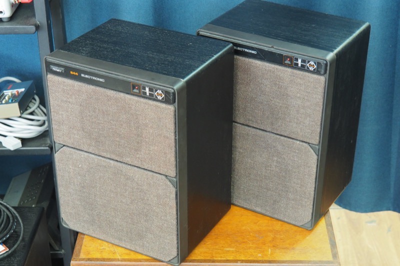 Paire D'enceintes Radiola (Philips) MFB 22RH544 – Asservies/amplifiées