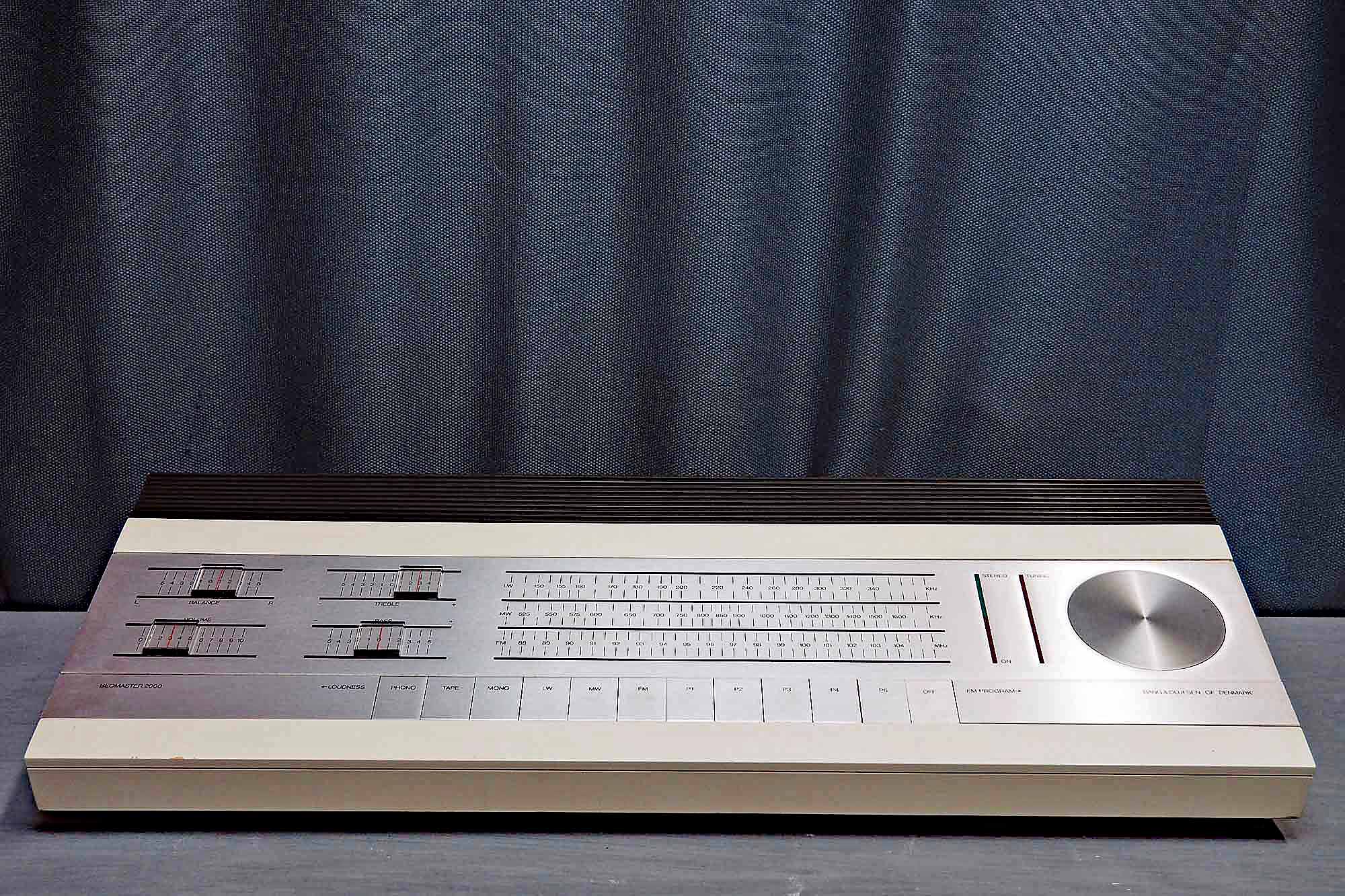 Bang & Olufsen Beomaster 2000 – Classic Audio