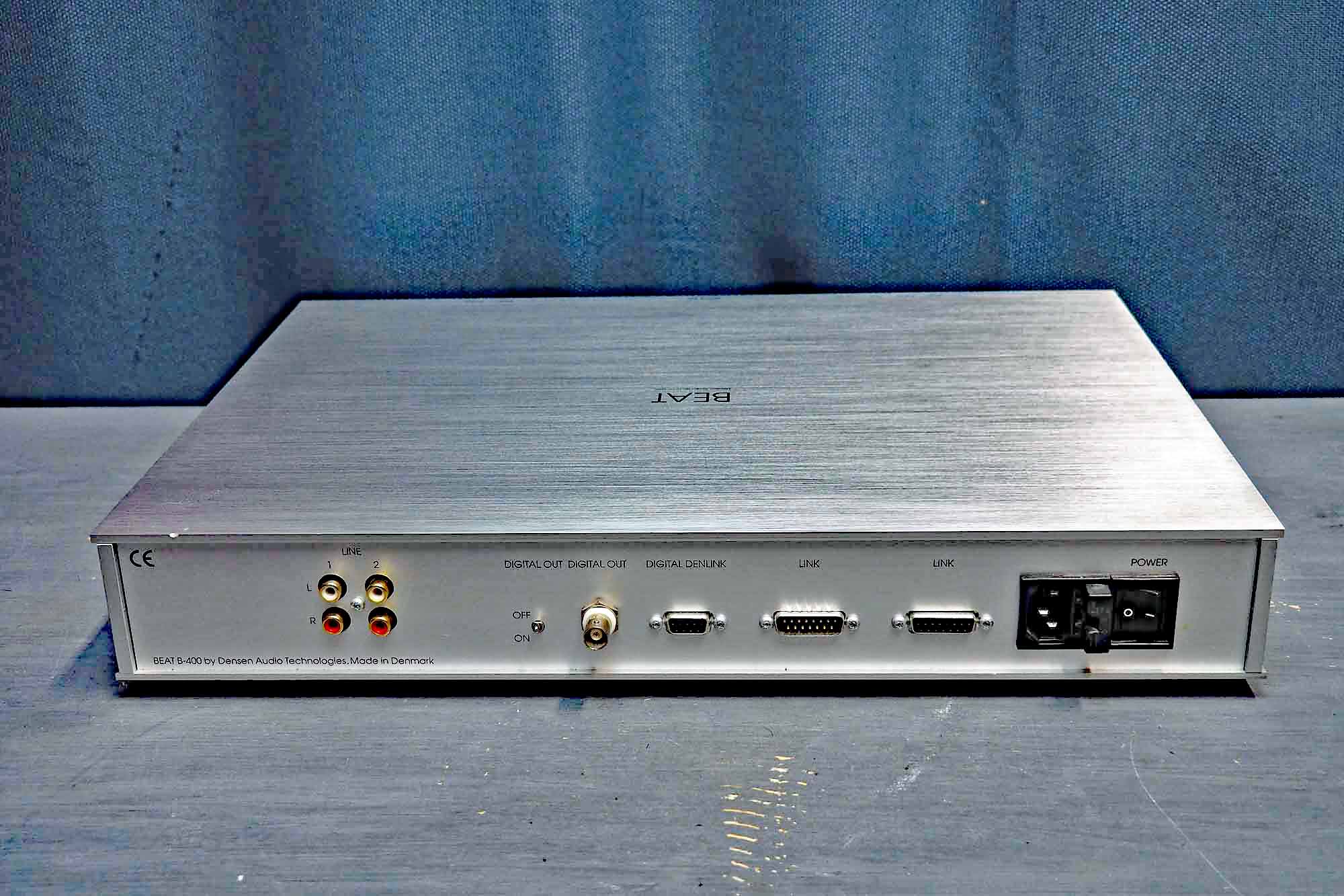 Digital to Analogue (D/A) Converter in Digital Electronics