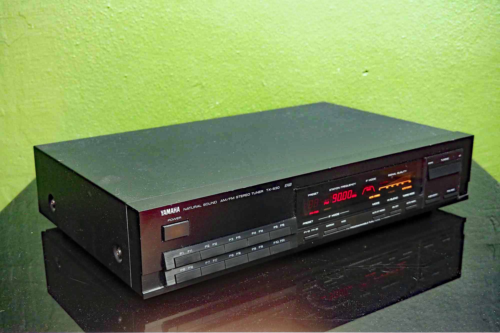 YAMAHA TX-480 NATURAL Sound AM/FM tuner stéréo récepteur radio EUR 49