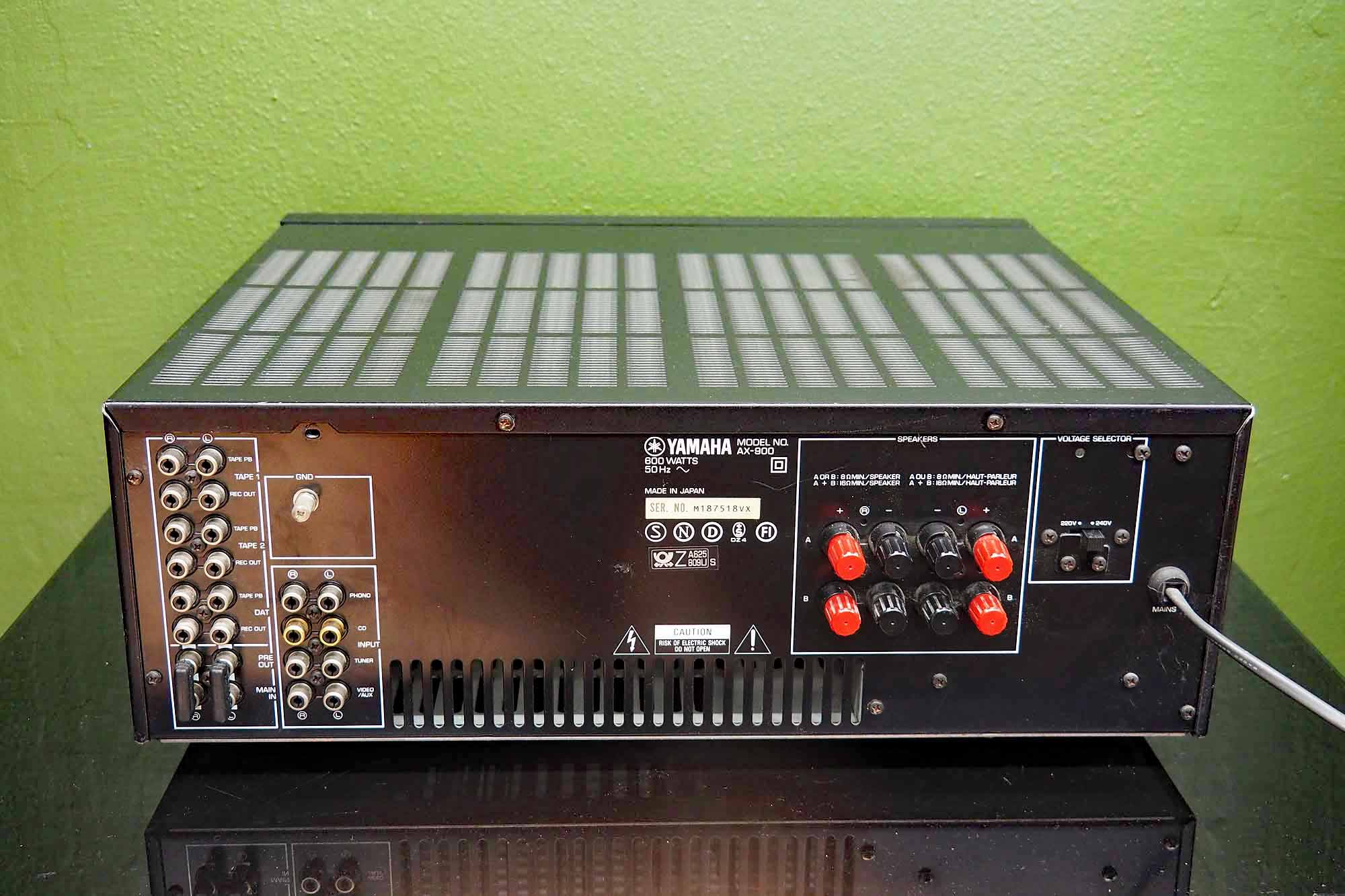 Yamaha AX-900 – Classic Audio