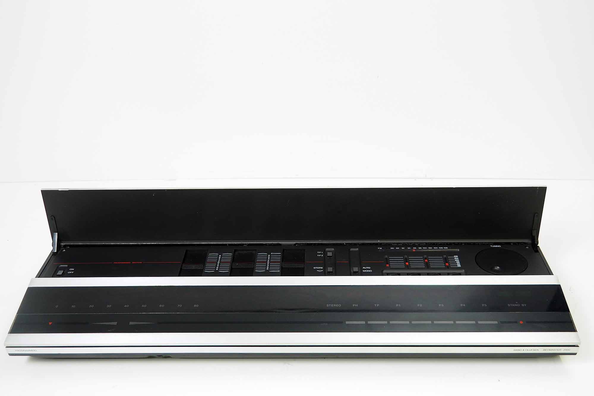 Bang & Olufsen Beomaster 2000 – Classic Audio