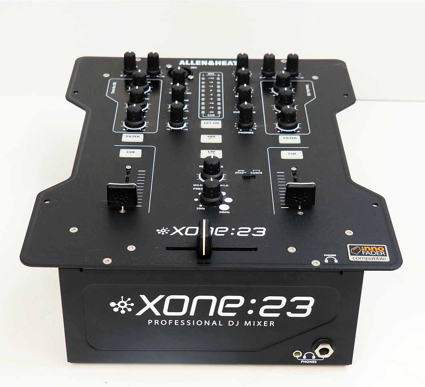 allen and heath xone 23